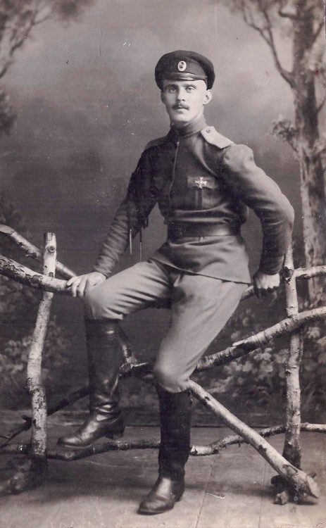 Tsaari sõdur dets.1917 ristiga.jpg