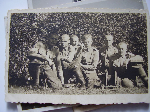 Kiri taga: Sideasjanduse tund Seminari metsas 1935.a.
