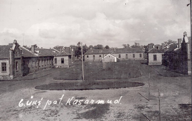 EW Pärnu 6. üksik jal.pat.kasarmu 1931.jpg