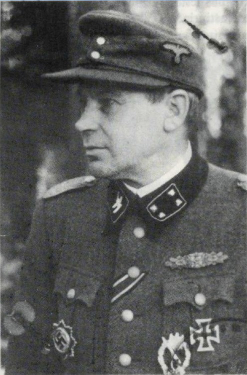 04-ES.jpg (444.89 KiB) Vaadatud 26002 korda Eduards Stīpnieks